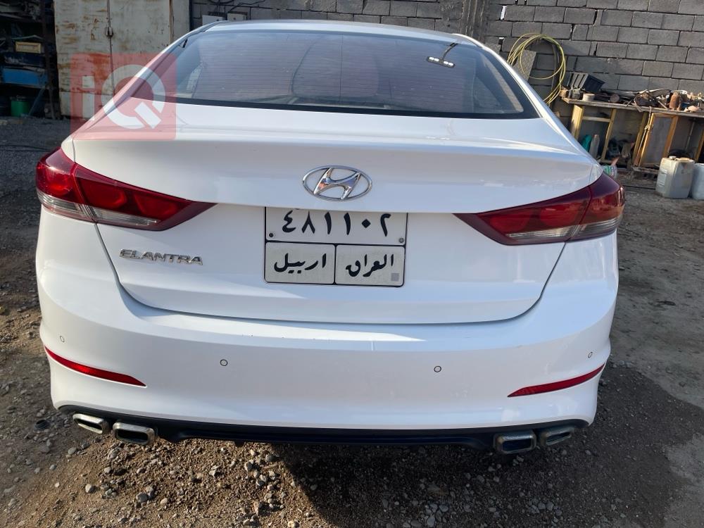 هیوندای ئەلەنترا